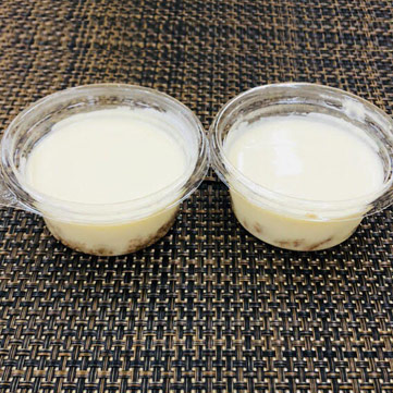 カップ入りチーズケーキ